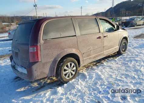 2009 Dodge Grand Caravan Se z USA, uszkodzony, nr VIN 2D8HN44EX9R616973